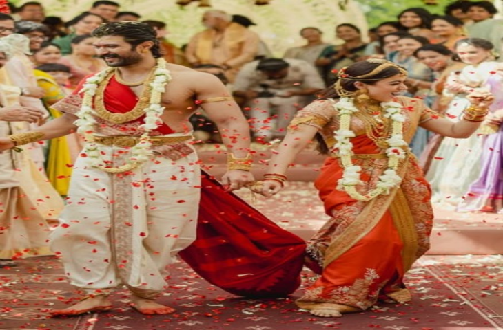 दक्षिण भारतीय सभ्यता का प्रतीक बना विजय देवरकोंडा का शाही आउटफिट, जानें क्या-क्या था लुक में खास