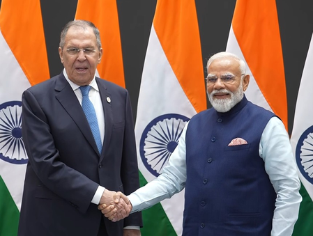 रूस के विदेश मंत्री लावरोव ने प्रधानमंत्री मोदी से की मुलाकात, वैश्विक और क्षेत्रीय मुद्दों पर हुई बात