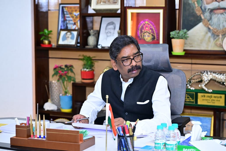 असम चुनाव में पहली बार उतरे जेएमएम को नहीं मिली कोई सीट, वोटों के आंकड़ों से हेमंत सोरेन उत्साहित