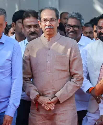 बीएमसी चुनाव: शिवसेना (यूबीटी) ने की 40 स्टार प्रचारकों के नामों की घोषणा