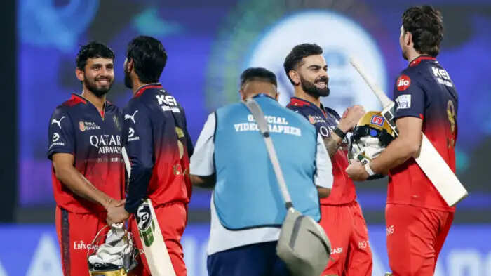 'ये है विराट का औरा', RCB ने बना डाला ऐसा गजब महारिकॉर्ड, पहली बार IPL इतिहास में हुआ ऐसा