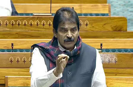 पलक्कड़ में मॉब लिंचिंग पर वेणुगोपाल ने केरल सरकार पर साधा निशाना, मुआवजे की मांग