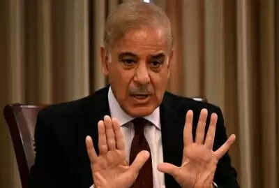 ईरानी संघर्ष में मध्यस्थ बन रहे पाकिस्तान की बढ़ी मुसीबत, यूएई ने वापस मांगा 3.5 अरब डॉलर का कर्ज