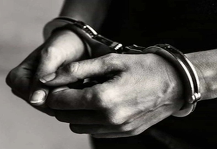 गुजरात: आईसीयू में महिला के साथ छेड़छाड़, अस्पताल का कर्मचारी गिरफ्तार