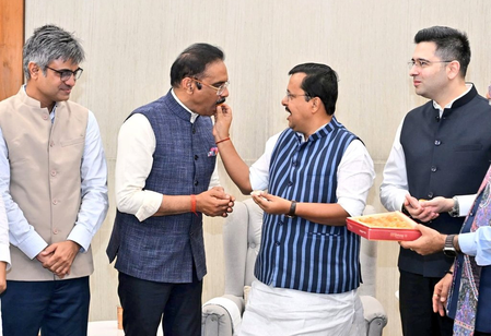 'आप' छोड़ने वाले सांसदों का नितिन नवीन ने भाजपा में किया स्वागत