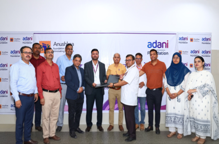 अदाणी फाउंडेशन और अनुष्का फाउंडेशन ने क्लबफुट से पीड़ित 10,000 बच्चों के इलाज में सहायता के लिए शुरू की पहल