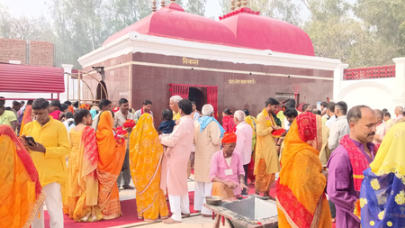 नवरात्र स्पेशल : रहषु भगत के दर्शन के बिना मां थावे वाली की पूजा मानी जाती है अधूरी, राजा मनन की जिद ने कर दिया था साम्राज्य का विनाश