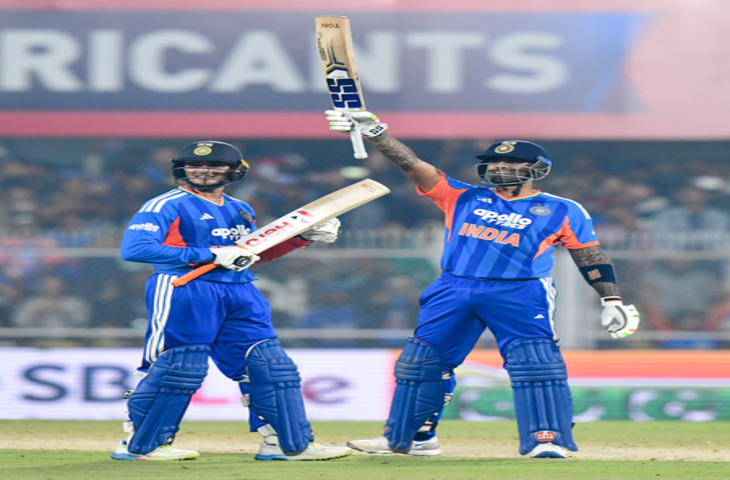 आईसीसी टी20 रैंकिंग: अभिषेक शर्मा शीर्ष पर बरकरार, सूर्यकुमार यादव की लंबी छलांग