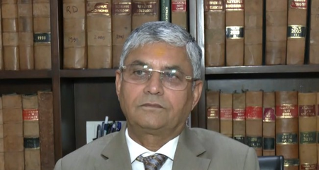 संवैधानिक संस्थाओं को टारगेट नहीं करना चाहिए, घुसपैठियों के मुद्दे पर भी हो विचार: रिटायर्ड जस्टिस लोकपाल सिंह