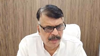 पंजाब कांग्रेस नियुक्तियों पर उठे सवालों के बीच मनीष तिवारी के समर्थन में उतरे राजेश ठाकुर