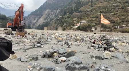 उत्तरकाशी: कल्पकेदार मंदिर के अस्तित्व को बचाने के लिए ग्रामीणों ने शुरू की खुदाई