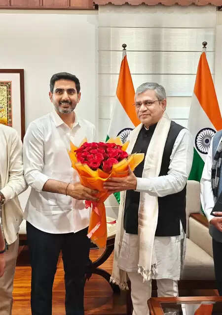 आंध्र प्रदेश में एआई आधारित स्किल सेंसस के लिए केंद्र से सहयोग की मांग