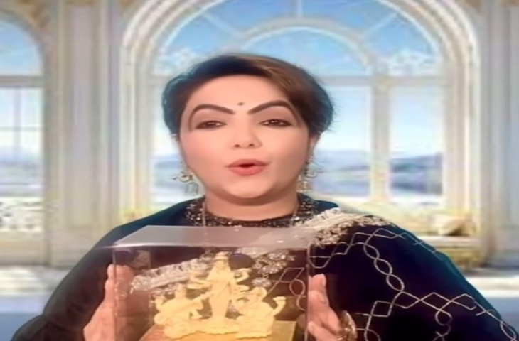 सुगंधा मिश्रा ने मजाकिया अंदाज में ट्रंप को भारत आने का न्योता दिया, दिल्ली-6 की पराठे वाली गली का जिक्र किया