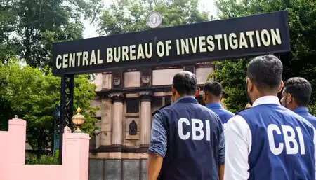 सीबीआई ने मुंबई में 15 लाख रुपए की रिश्वत लेने के आरोप में आयकर निरीक्षक को गिरफ्तार किया