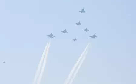 गणतंत्र दिवस : फाइटर जेट बनाएंगे फॉर्मेशन ‘सिंदूर’, वायुसेना के सुखोई, राफेल, मिग और जैगुआर विमान शामिल