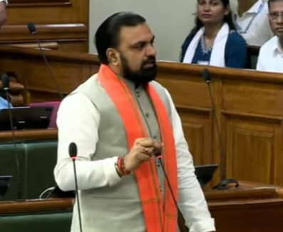 बिहार : नेपाल की बाढ़ पर सीएम सम्राट ने कहा-स्थिति धीरे-धीरे सामान्य, पीएम मोदी और गृह मंत्री लगातार रख रहे नजर