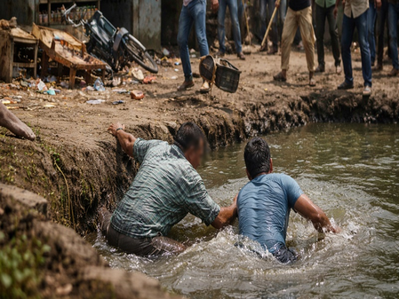पश्चिम बंगाल: पूर्वी बर्दवान में तृणमूल नेता पर पिता-पुत्र पर हमले का आरोप