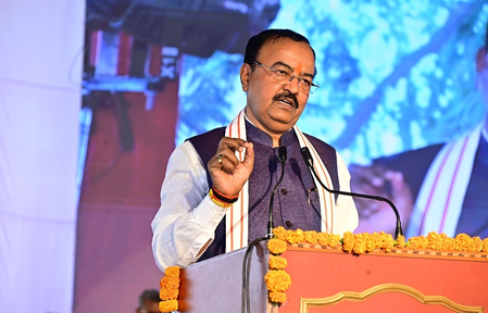 'बुद्ध का मार्ग ही विश्व का समाधान’, केशव प्रसाद मौर्य ने मजबूत शिक्षा व्यवस्था पर दिया जोर