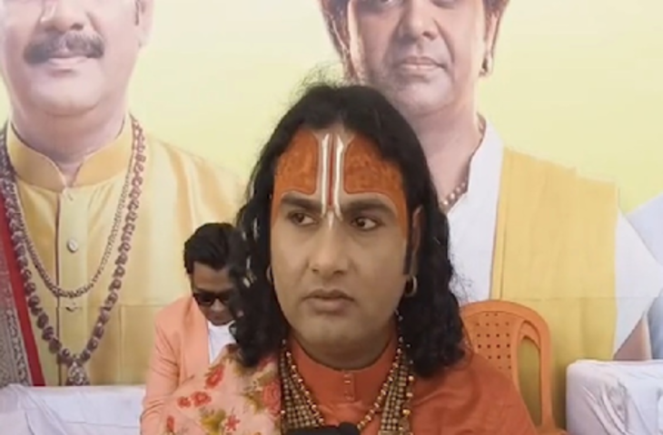 द हंड्रेड लीग में पाकिस्तानी स्पिनर की एंट्री पर भड़के कथावाचक अनिरुद्धाचार्य, कहा-इसी पैसे से भारत पर मिसाइल दागेगा पाकिस्तान