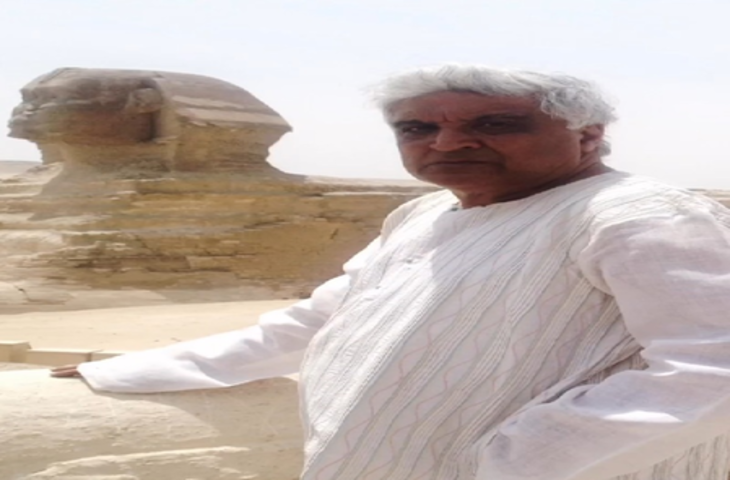 "मेरे पास मां है", जावेद अख्तर ने अपनी कलम से लिखे इन फिल्मों के बेहतरीन डायलॉग