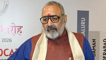 हमें मुसलमानों से नहीं, बाबर जैसे आक्रांताओं से नफरत है: केंद्रीय मंत्री गिरिराज सिंह