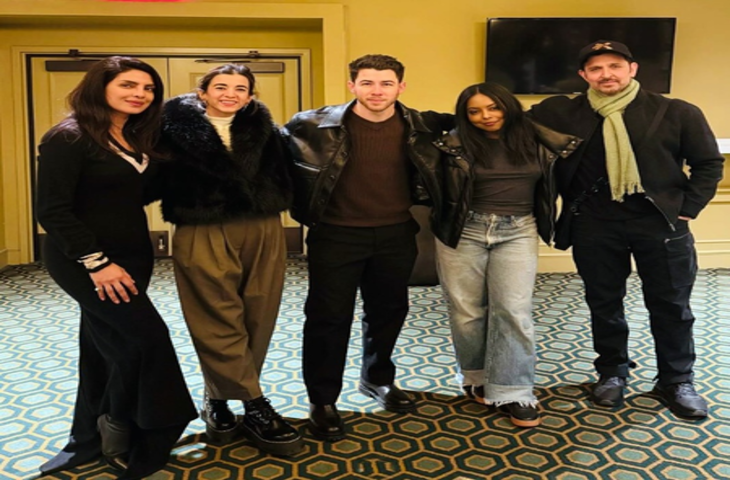 ऋतिक रोशन ने की 'द लास्ट फाइव इयर्स' में निक जोनास की तारीफ, इंस्टाग्राम पर शेयर की तस्वीर