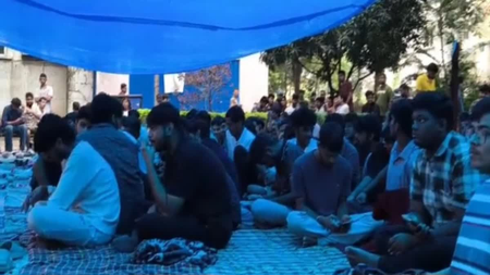 छात्र की मौत के बाद रांची आईआईआईटी में लगातार तीसरे दिन प्रदर्शन, निदेशक को हटाने की मांग