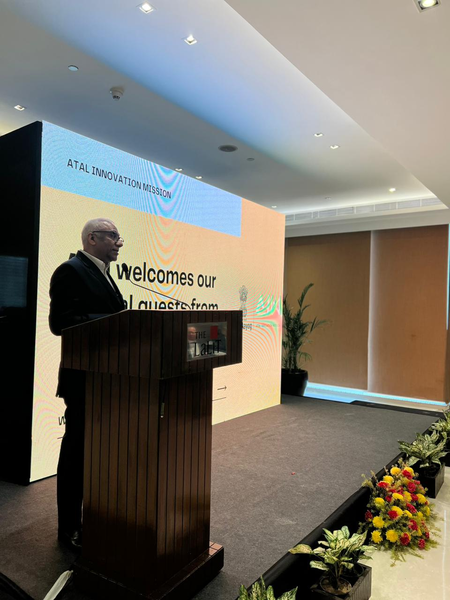 जुड़े हुए इकोसिस्टम से ही आएगी भारत की एआई में असली ताकत: दीपक बागला