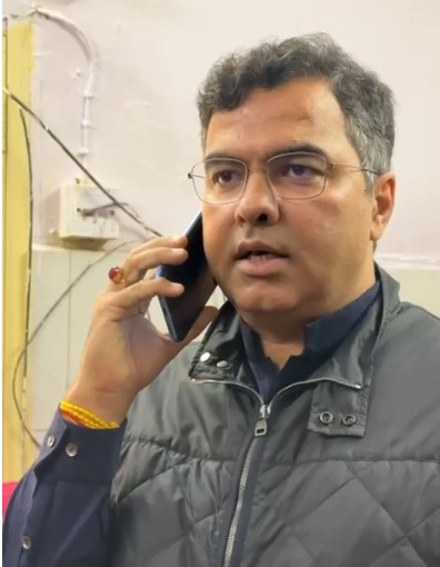 दिल्ली: जल मंत्री ने दिल्ली जल बोर्ड के राजस्व अधिकारियों के खिलाफ सख्त कार्रवाई की