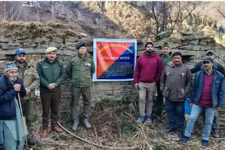 जम्मू-कश्मीर के पुंछ में पाकिस्तान स्थित आतंकी सरगना की संपत्ति जब्त