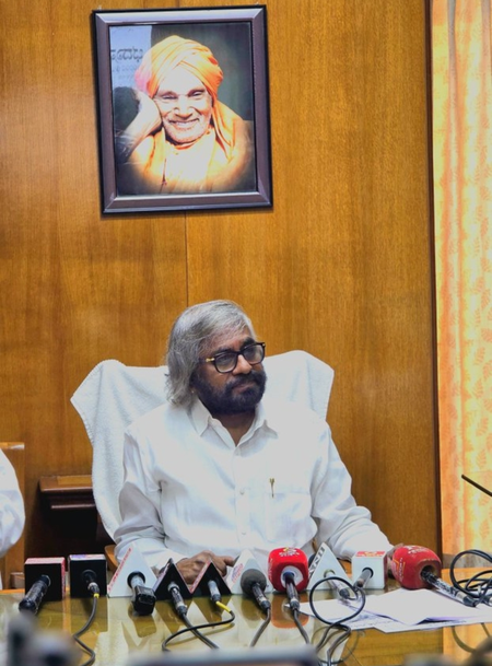 कर्नाटक: मंत्री खंड्रे ने विकसित भारत-जी राम जी को लागू करने के दिशा-निर्देशों की समय सीमा तय की
