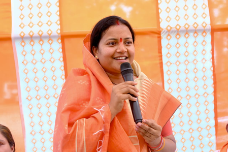बस्तर के समग्र विकास पर सरकार का फोकस, योजनाओं का लाभ अंतिम व्यक्ति तक पहुंचाना प्राथमिकता: मंत्री लक्ष्मी राजवाड़े
