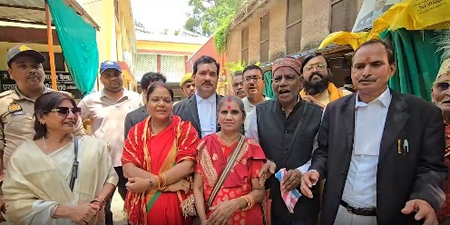 ज्ञानवापी विवाद पर मध्यस्थता बैठक, हिंदू पक्ष ने कहा- 'यह मंदिर है, हमें सौंपा जाए'