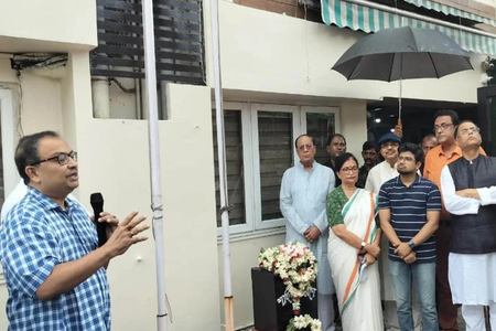 तृणमूल विधायक कुणाल घोष की बागी खेमे में स्वतंत्रता दिवस पर उपस्थिति से अटकलें तेज हुईं