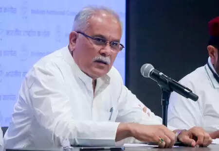 एनआईए ने नक्सली नेताओं के नाम क्यों हटाए?, भूपेश बघेल का सवाल