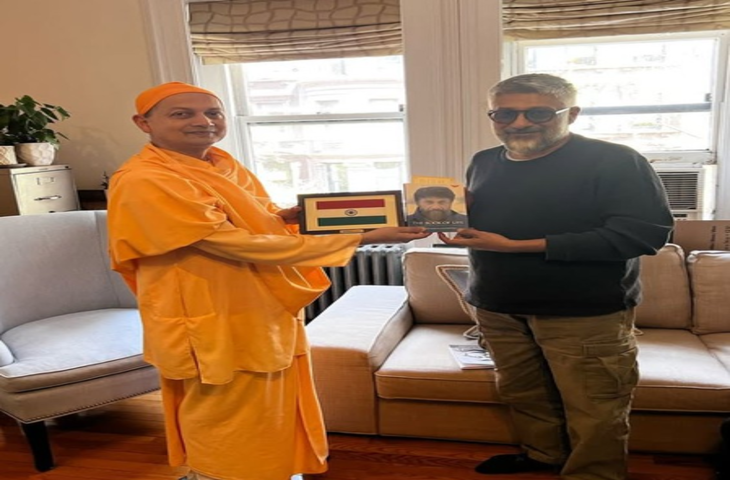 सर्वप्रियानंद से विवेक रंजन ने की मुलाकात, बताया स्वामी विवेकानंद से कैसे जुड़ी है &lsquo;द दिल्ली फाइल्स&rsquo;