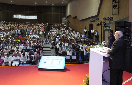 कैंसर से बचे लोग सच्चे योद्धा, आयुष्मान भारत से ग्रामीणों को बड़ा लाभ: उपराष्ट्रपति