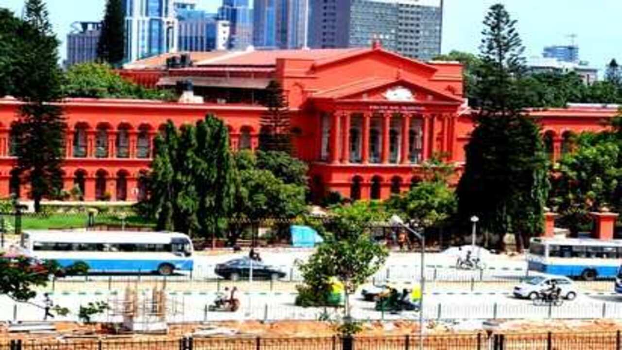 कर्नाटक हाईकोर्ट ने केपीएससी अध्यक्ष साहूकार का निलंबन किया निरस्त, 7 दिन में बहाली का आदेश