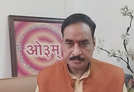 हामिद अंसारी के बयान पर विनोद बंसल का पलटवार, बोले-आपको भी बदलना चाहिए वरना जनता छोड़ेगी नहीं