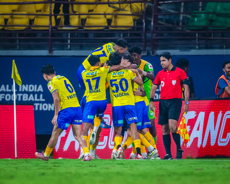 आईएसएल 2025-26: केरला ब्लास्टर्स ने ओडिशा एफसी को 2-1 से हराया