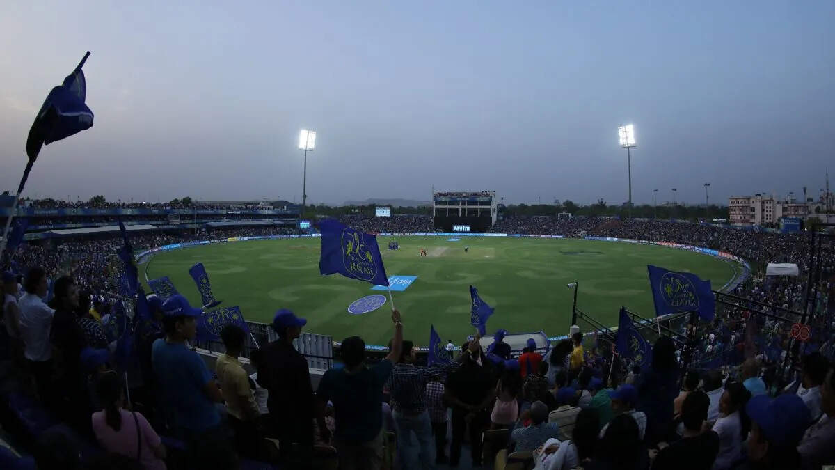 RR vs LSG : आईपीएल 2025 मैच में आज जयपुर के सवाई मानसिंह स्टेडियम की सतह कैसी होगी