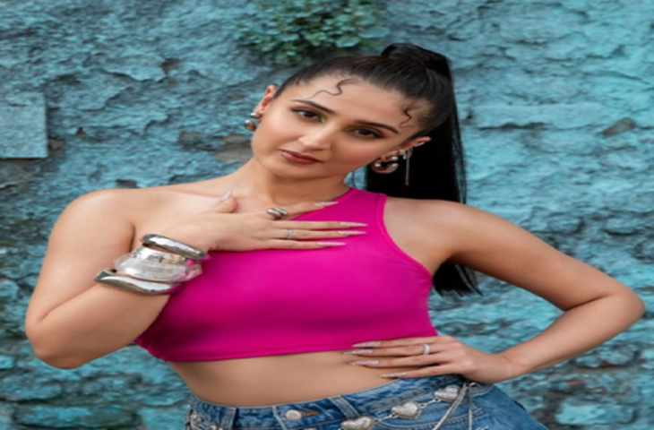 ध्वनि भानुशाली: यंग जनरेशन की फेवरेट सिंगर ने छुए दिल के तार, गाना सुन रोने पर मजबूर हो गए थे लोग