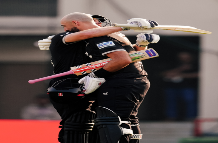 डेरिल मिचेल और ग्लेन फिलिप्स का शतक, न्यूजीलैंड ने भारत को दिया 338 रन का लक्ष्य