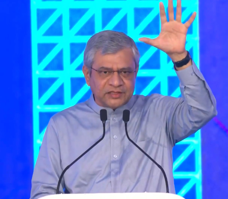 भारत की पहली बुलेट ट्रेन का ट्रायल अगले साल मई-जून में शुरू होने की उम्मीद : अश्विनी वैष्णव