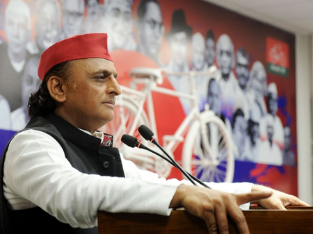 सरकार ने संवैधानिक संस्थाओं को बर्बाद किया, 2027 में होगा सफाया: अखिलेश यादव