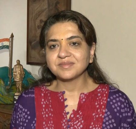 नारी शक्ति वंदन अधिनियम दोबारा लाएंगे मोदी, विपक्ष न माना तो होगा आंदोलन: शाइना एनसी