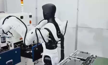 विश्व की पहली सन्निहित बुद्धिमान प्रौद्योगिकी का उपयोग शुरू