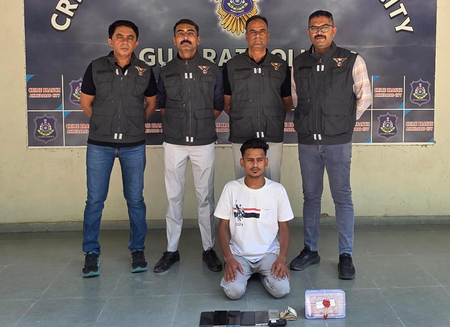 अहमदाबाद क्राइम ब्रांच ने 14 लाख की ड्रग्स के साथ वांछित व्यक्ति को किया गिरफ्तार
