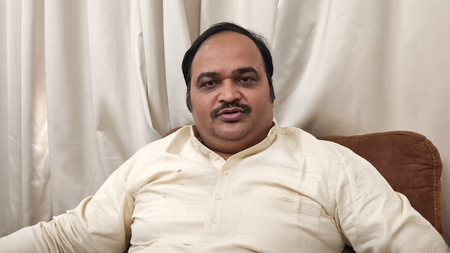 ओवैसी हर जगह गंदी राजनीति करना चाहते हैं, गैर-कानूनी निर्माण टूटेगा ही: आनंद दुबे