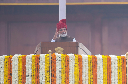 पीएम मोदी के संबोधन को खेल मंत्री ने किया शेयर, कहा- भारत 2036 में ओलंपिक के मजबूत दावेदार के तौर पर आगे बढ़ रहा है